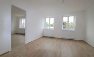 Helle 2-Zimmer-Wohnung im Zentrum - ruhige Innenhoflage!