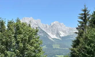 Sonniges Baugrundstück mit Hausbestand in erhöhter Lage