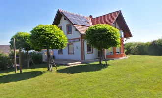 Steirische Apfelstraße, Familieniydylle in herrlicher und ruhiger Ausichtslage