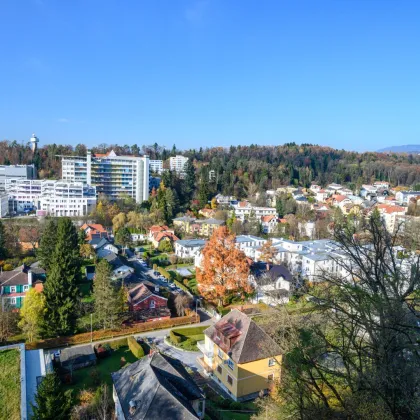 NÄHE MED UNI & BARRIEREFREI: Wohnung mit Loggia, Parkberechtigung und grandiosem Ausblick in begehrter Lage - Bild 2