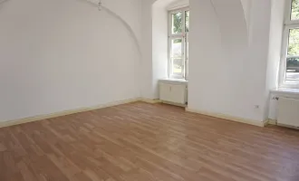 Geräumige Altbauwohnung in Kleinmünchen!