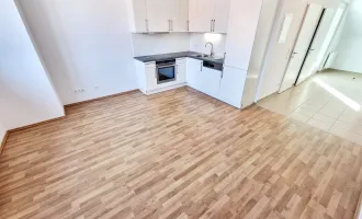 Reduzierter Preis! Charmante DG-Maisonettewohnung mit 2,5 Zimmer und Terrasse + Ideale Infrastruktur + Wunderschön saniertes Altbauhaus! Jetzt zugreifen!