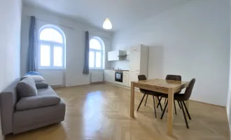 Schnell sein: Stilvoll sanierte Altbauwohnung + 2-Zimmer + perfekte Raumaufteilung + Top-Lage!