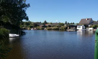 Direkt am Neufelder See IV !