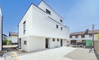 Elegante Neubauten: Erstbezug mit Garten, Terrasse und Luftwärmepumpe | Helle und moderne Räume | Hochwertige Ausstattung | Parkplatz