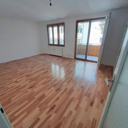  Stilvolle 1-Zimmer-Wohnung mit großem Balkon in Innenstadtlage! - Bild 2