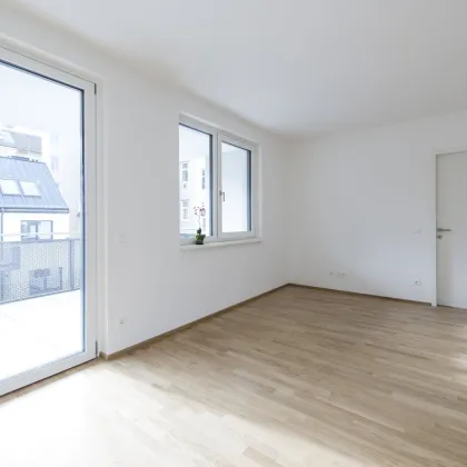 Moderne 3-Zimmer-Neubauwohnung mit großzügigem Balkon zum ruhigen Innenhof! - Bild 3