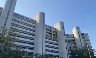 Leoben: Genießen Sie "Penthouse-Feeling" in dieser hochwertig sanierten 3 Zimmer Wohnung mit großzügiger Loggia!