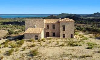 Luxus-Finca in einzigartiger Lage mit herrlichem Meerblick in Son Servera, Mallorca