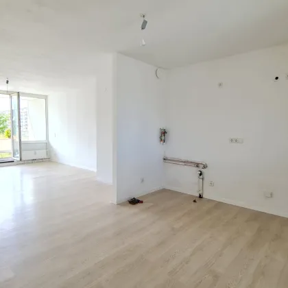 2 ZI Etagenwohnung + LOGGIA + LIFT - TRILLERPARK - GEFÖRDERTE Mietwohnung mit Finanzierungsbeitrag (EUR 24.028,88) - Bild 3