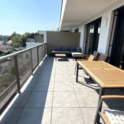 Charmante 3-Zimmer-Penthouse-Wohnung mit großer Terrasse und schönem Blick auf Graz, inkl.TG-Platz - Bild 2