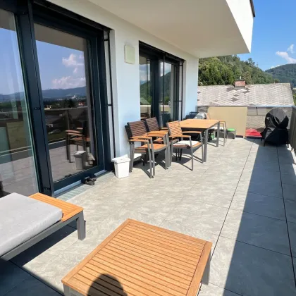 Charmante 3-Zimmer-Penthouse-Wohnung mit großer Terrasse und schönem Blick auf Graz, inkl.TG-Platz - Bild 3