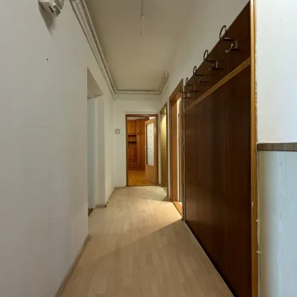 Graz- Lazarettgasse, interessante Lage, 2 Zimmer ca. 62,50 m², 2 Loggia 9 m², Lift - Bild 2