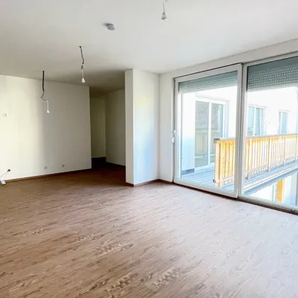 Geräumige Wohnung mit sonnigem Balkon! - Bild 2