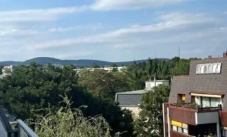 DG-Wohnung mit Balkon – Einzigartige Lage und atemberaubende Aussicht! Befristet vermietet bis 31.08.2025