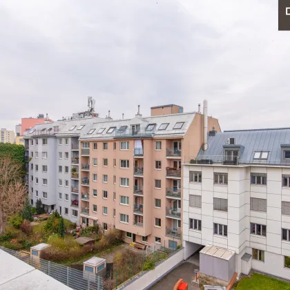 + + + DACHGESCHOSS-BÜRO mit Terrasse + + + unmittelbare U-Bahn-Nähe + + + - Bild 2