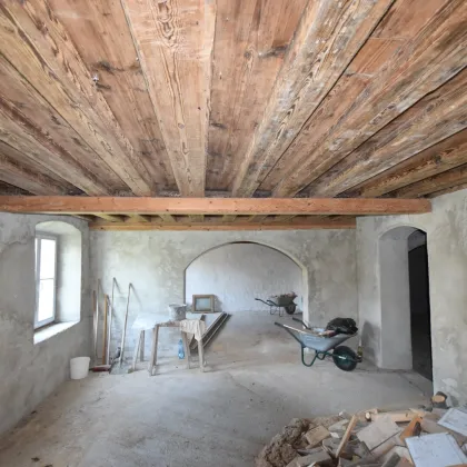 "HOCHBURG-ACH - Einzigartige Gartenmaissonettewohnung mit großer Terrasse und Blick auf die Altstadt von Burghausen" - Bild 2