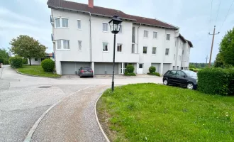 4 ZIMMER WOHNUNG MIT LOGGIA UND GARAGENPARKPLATZ