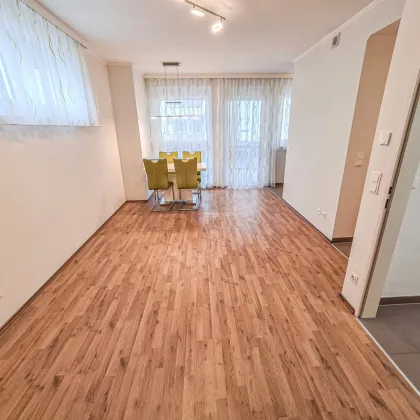 Fernwärme - Neubauwohnung mit 10m2 Balkon, Parkplatz und Grünblick - Bild 2