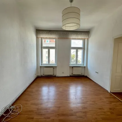 Charmante 2-Zimmer-Altbau-Wohnung in Zentrumsnähe !! - Bild 3