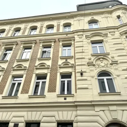 *Klassischer Charme trifft moderne Eleganz* Stilvolle Eckwohnung im klassischen Wiener Altbau in 1150 Wien - Bild 3