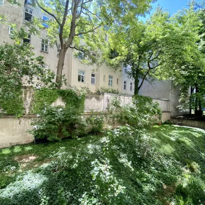 ‚MEINS’ - GESCHMACKVOLL RENOVIERTE  2-ZIMMER-WOHNUNG MIT GRÜNBLICK UND IN RUHELAGE - ideal auch als 2er STUDENTINNEN-WG - Bild 3