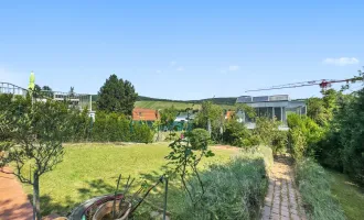 Traumhaftes Grundstück mit idyllischem Blick über Wiens Weinberge