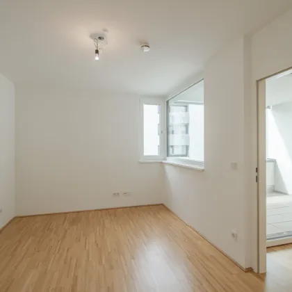 ab 1.11.24: gemütliche 2-Zimmer Neubauwohnung mit hof- und westseitiger Loggia (U4 Nähe)! - Bild 3