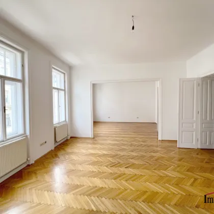 Traumhafter Altbau: 4-Zimmerwohnung mit 3 Balkonen und perfekter Raumaufteilung! - Bild 3