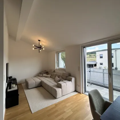 Top moderne 3 Zimmer Wohnung mit Balkon - Bild 2