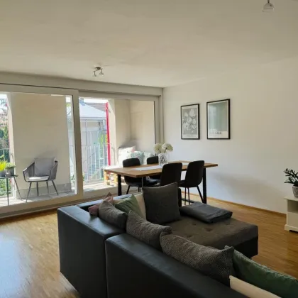 Wunderschöne, großzügige 2 Zimmer Wohnung mit Loggia und Blick ins Grüne in Dornbirn (unmöbliert) - Bild 2