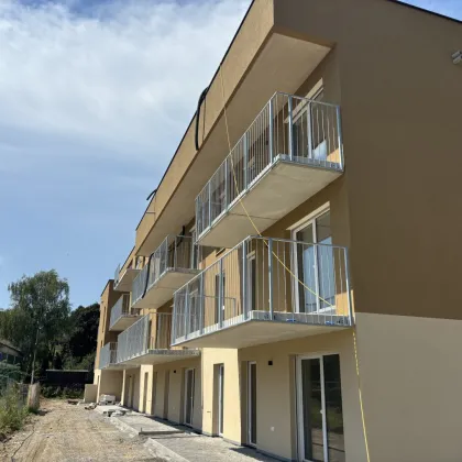 ++ LEISTBARE und FAMILIENFREUNDLICHE EIGENTUMSWOHNUNG ++ PROVISIONSFREIER ERSTBEZUG++WFL 87 m², 4 ZIMMER mit großen süd-west BALKON ++ FINANZIERUNGSBERATUNG ++ - Bild 3