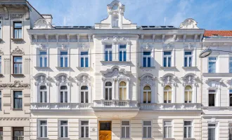 Edles Dachgeschoss-Domizil auf zwei Ebenen im klassischen Altbau mit Grünblick