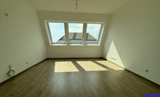 Provisionsfrei: Klimatisierter 42m² DG-Erstbezug + Terrasse im topsanierten Altbau - 1100 Wien