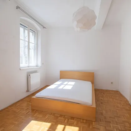 Altbau-Speziale | 1 Zimmer Wohnung mit viel Nebenfläche; inklusive Heizkosten! - Bild 2