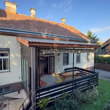 1 Minute von Wien - Haus mit Modernisierungs-Potenzial, Garten und Garage - Bild 2