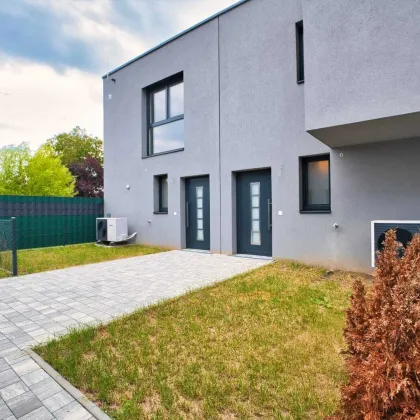 Exklusives Wohnen im Erstbezug - Moderne Doppelhaushälfte mit Garten & Terrasse in Leopoldsdorf! - Bild 2