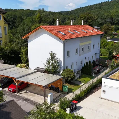 Tolles, gepflegtes Reihenhaus mit Garten und zwei Carport-Stellplätzen - Bild 2