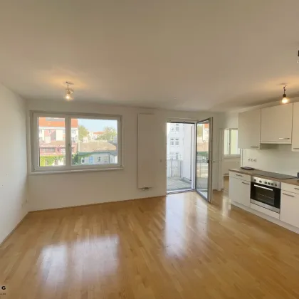 2 Zimmer-Wohnung in modernem Neubau in guter Lage – mit vollausgestatteter Küche und Balkon - T23 - Bild 2