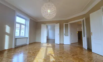 Zentral gelegene, 130 m2 große, helle 3 1/2 Zimmer Wohnung