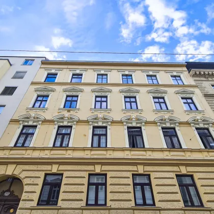 ERSTBEZUG ! Großzügige Garconniere mit Loggia in gepflegtem Altbau gleich bei der Landstraßer Hauptstraße - U-Bahn Nähe ! - Bild 2