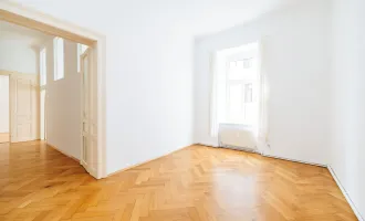 *AB 01.09.* I KUNSTHAUS I SÜDTIROLERPLATZ I ALTBAU I BALKON I WG-TAUGLICH I HAUSTIERE WILLKOMMEN I ALTBAUCHARME I LIFT I