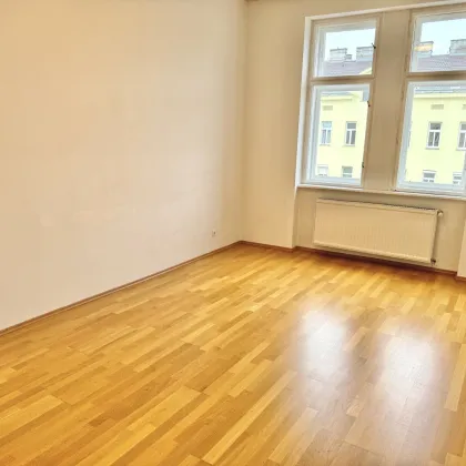 Freundliche & helle 2-Zimmer-Wohnung mit optimalem Grundriss Nähe U3! - Bild 2