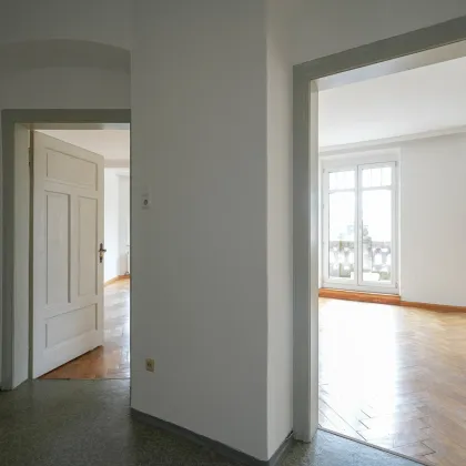 INNSBRUCK- GROßZÜGIGE 3,5 ZIMMERWOHNUNG IM STADTTEIL AMRAS ZU VERKAUFEN - Bild 2