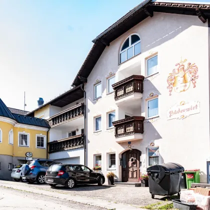 Einzigartige Chance: 4 Wohnungen 3 Fremdenzimmer Gaststätte und Potenzial zum Erweitern im Bezirk Rohrbach - Bild 2