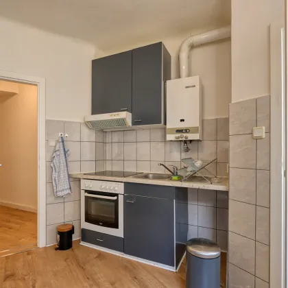 # SQ - MÖBILIERTE 2 ZIMMERWOHNUNG IN 1120 WIEN -  TOP SANIERT - Bild 3