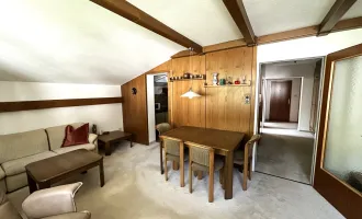 5753 Saalbach : Gelegenheit !! meine eigene Wohnung ! 55m²;  2 Zimmer- Dachgeschoß Wohnung, möbliert, sehr ruhig, Lift im Haus, Parkplatz