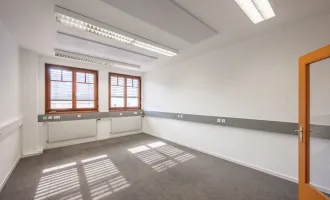 ++NEU++ Porzellangasse, Bestlage im Servitenviertel, 3-Zimmer Büro, Praxis, Kanzlei **