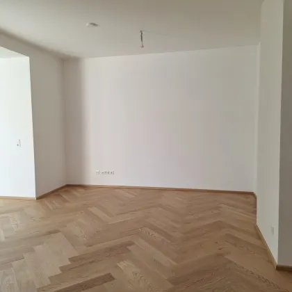 Exklusive, großzügige 2-Zimmer-Wohnung - Bild 2