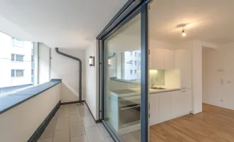 ab 1.11.24: helle 3 Zimmer Neubauwohnung mit Balkon // 5.OG. // U-Bahn-Nähe!